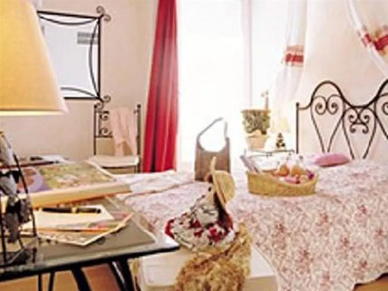 Hotel Restaurant Du Patti Grasse 3*,  Frankreich